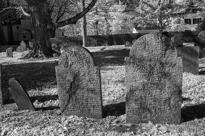 Old Burying Ground, Arlington, MA.jpg