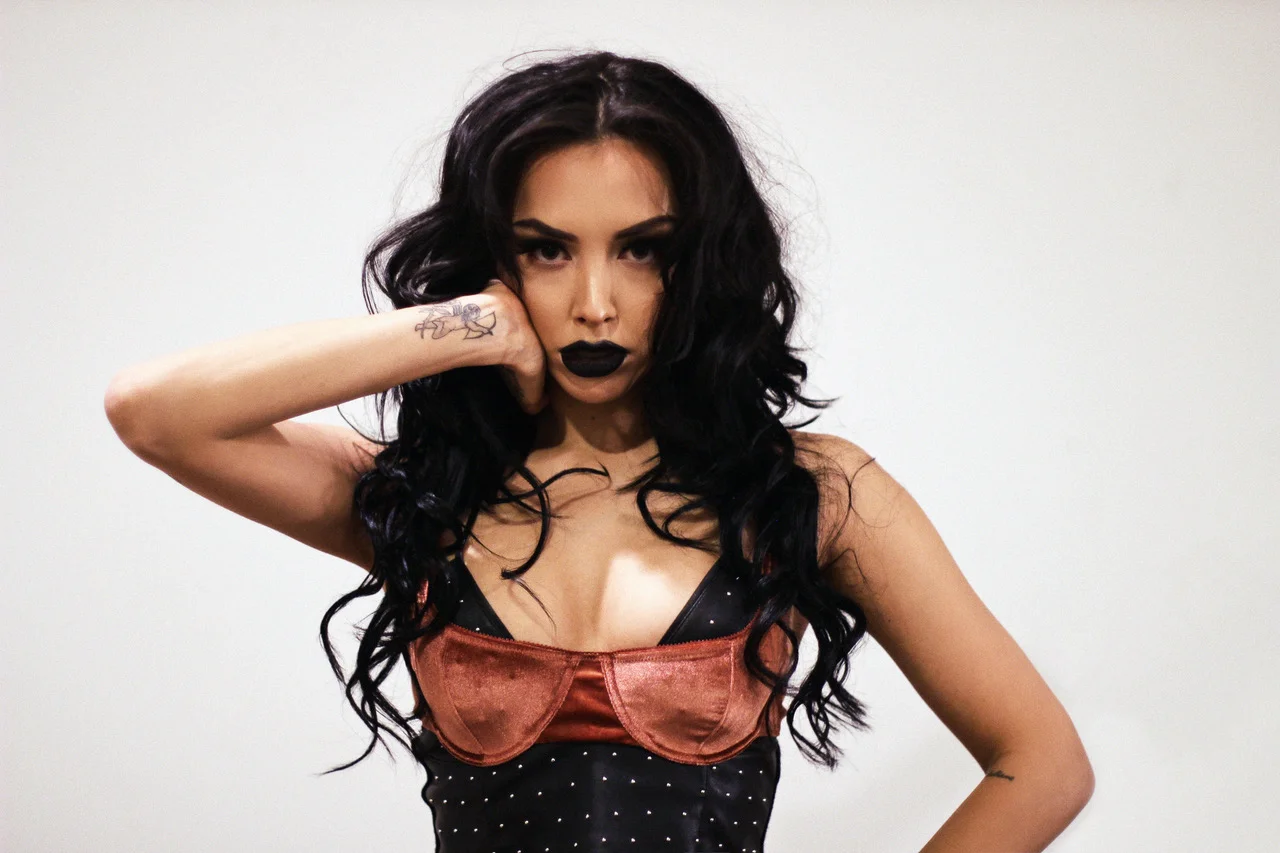 On Repeat: Nhala // Queen of Phantoms