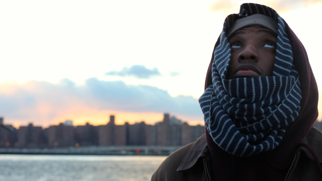 candotdid:

@FlyestintheeEra behind the scenes at the “Like Water” shoot. #RIPCAPITALSTEEZ

Shot by @jFlei