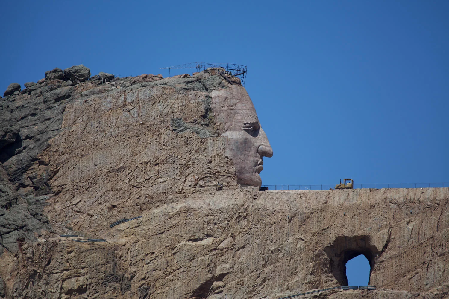 Korczak Ziolkowski was recruited by Lakota Indian Chief Henry Standing Bear, a Lakota chief, to begin constructing the monument. 