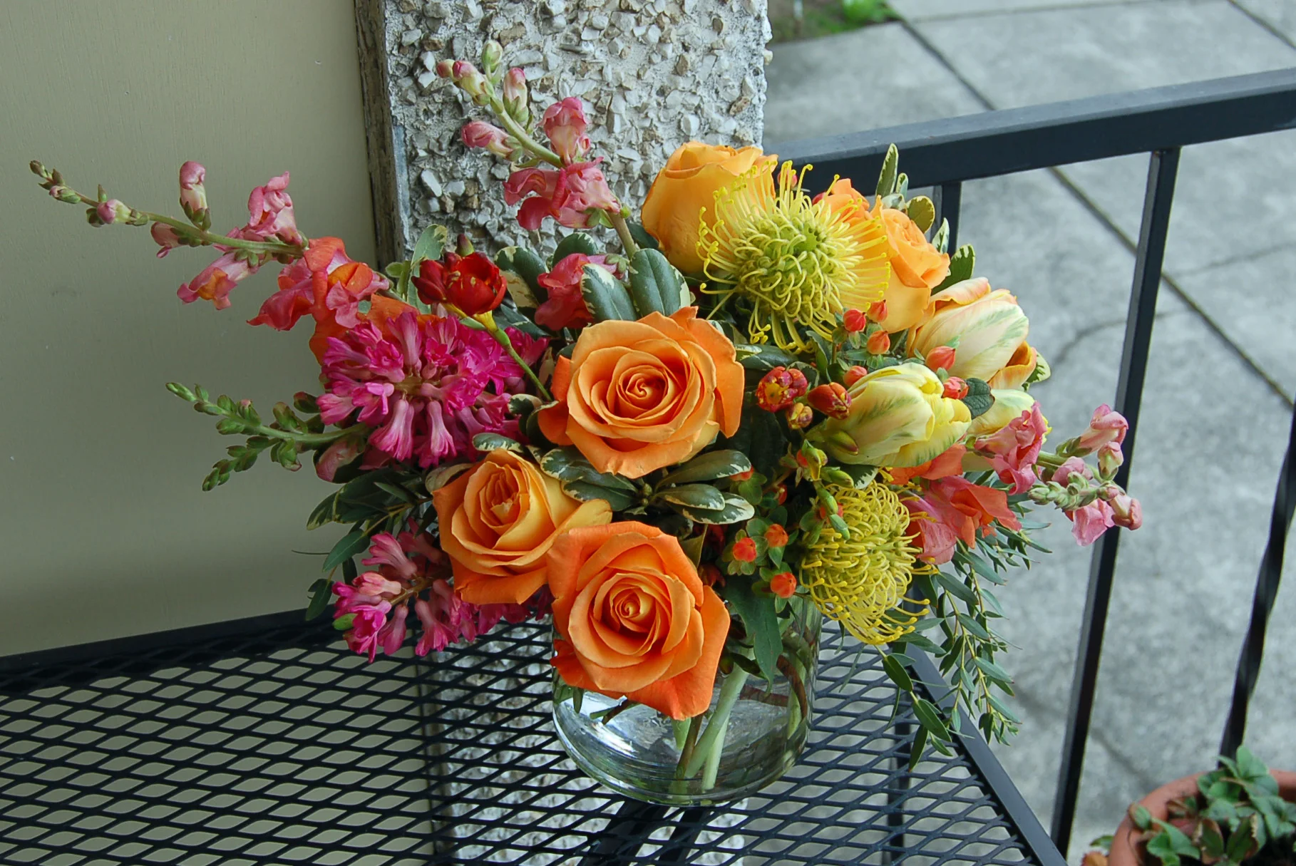 flowers for my anniversary Bond in Bloom.jpg