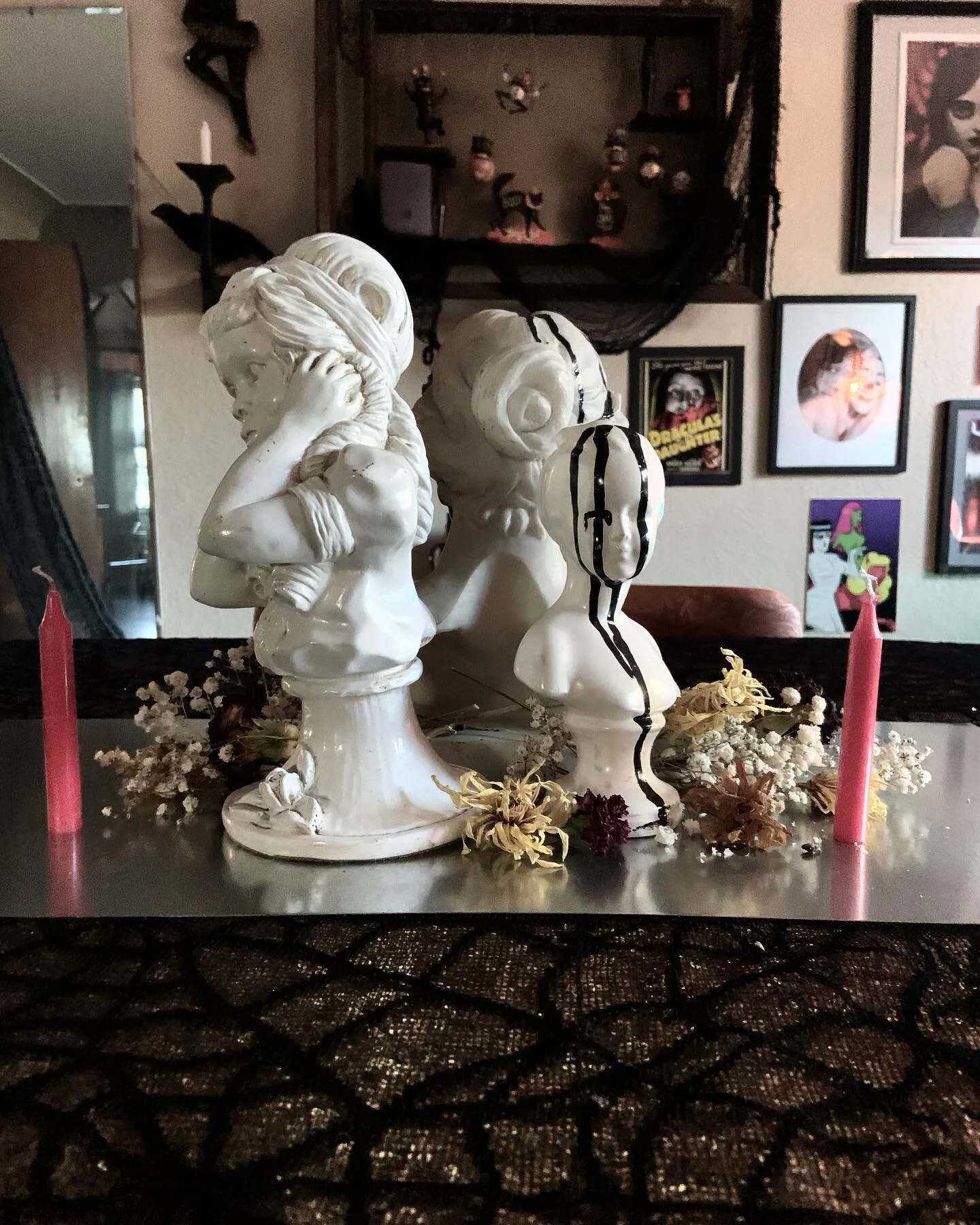 🕷🕸Grief Stricken Statues 🕸🕷