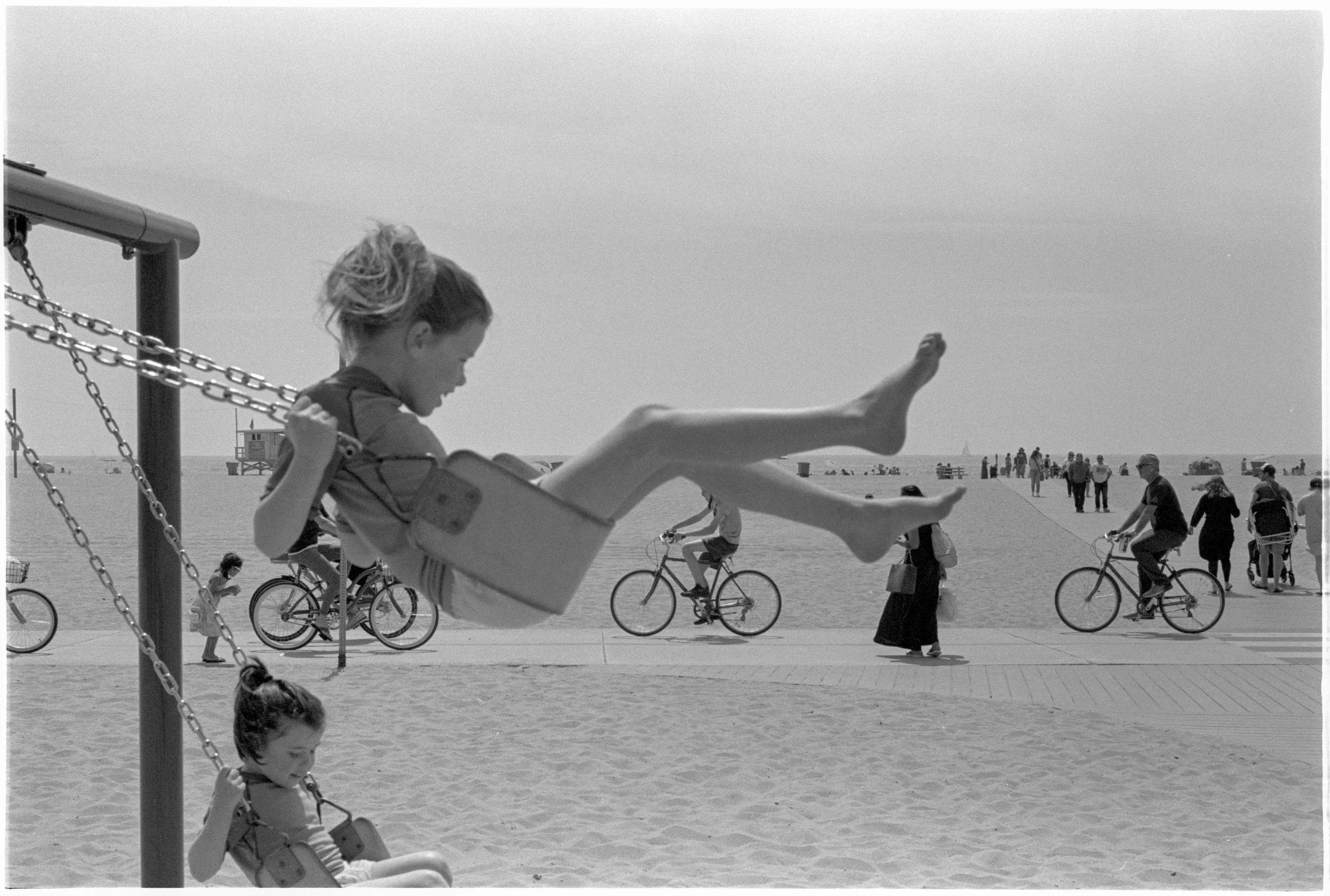 santamonica_swing-1.jpg