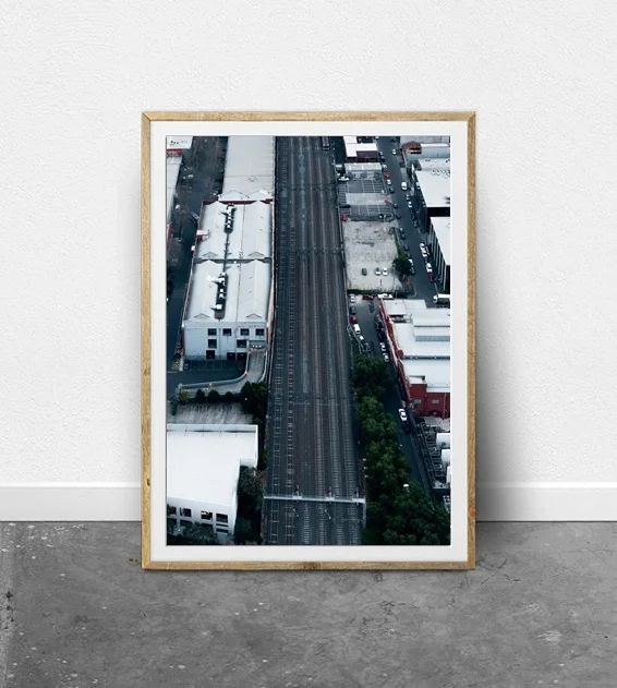 Home 2/5 - Standing Frame