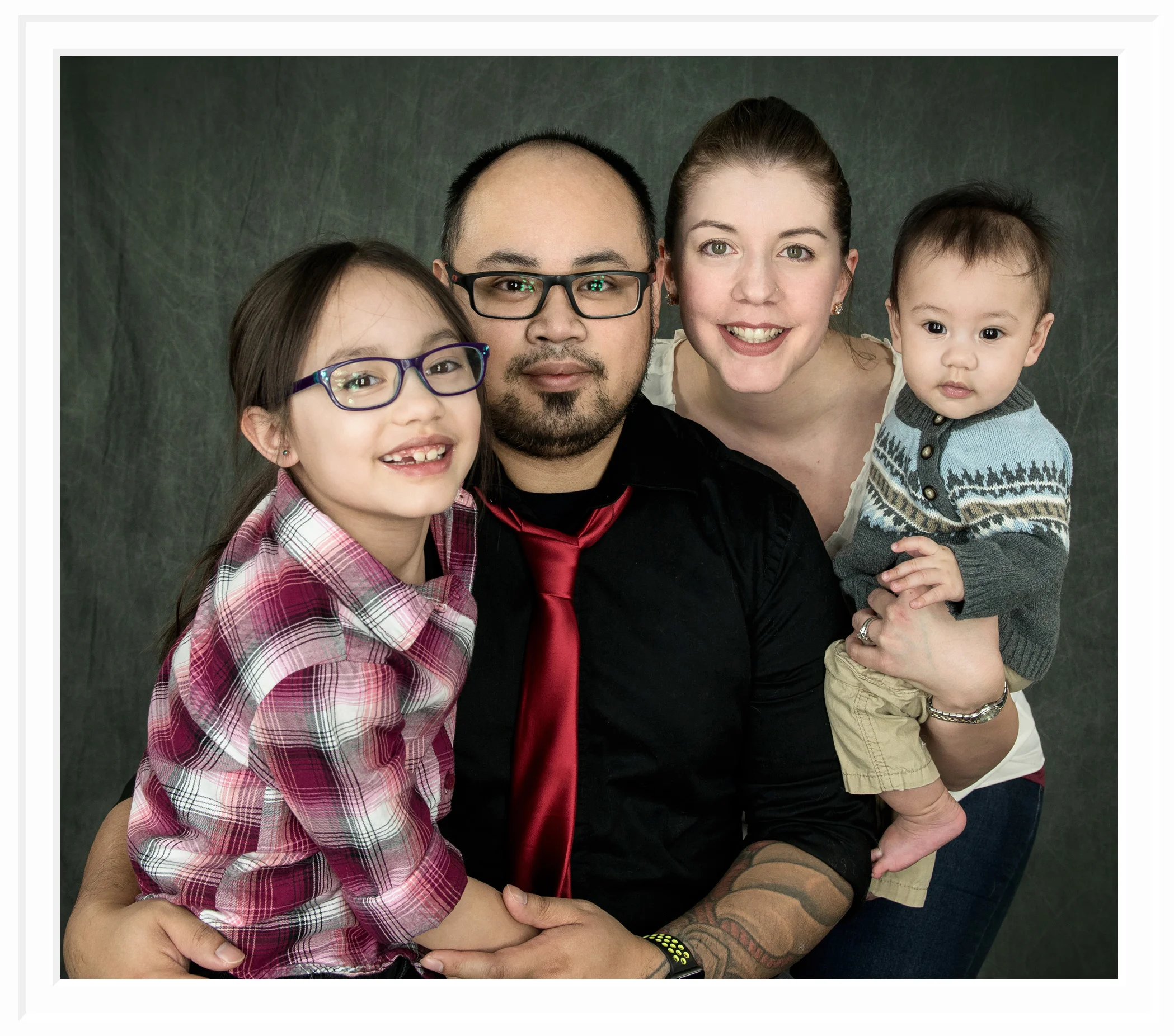 regina-family-photographer-free-lense-photo-a.jpg