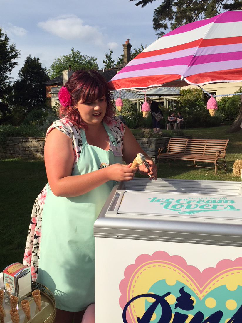 Pinks Ice cream