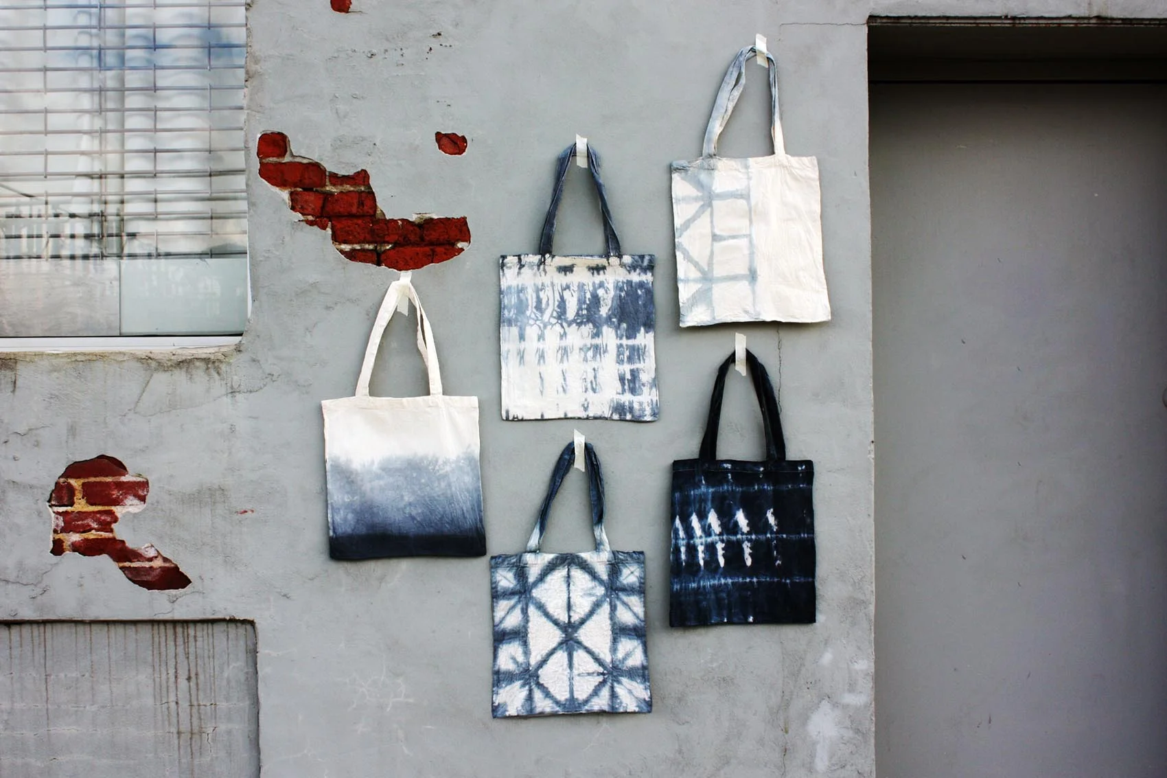 totes-202-20small.jpg