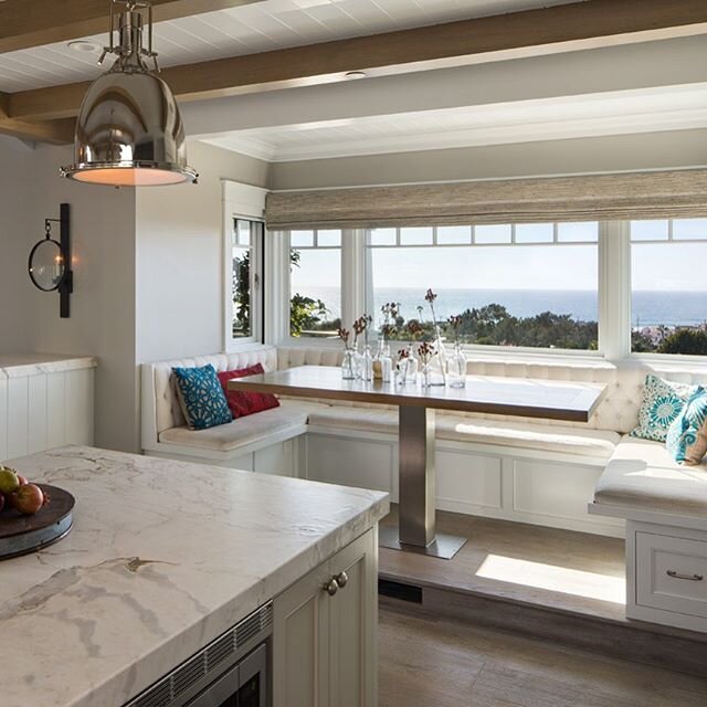 A great place for weekends enjoying the view. Our clients custom millwork banquette in their coastal Del Mar home. 
______________________________________
A+D: @annesneedinteriors 
GC: @petestjohn 
Pic: @bradyarchitecturalphotography 
_______________