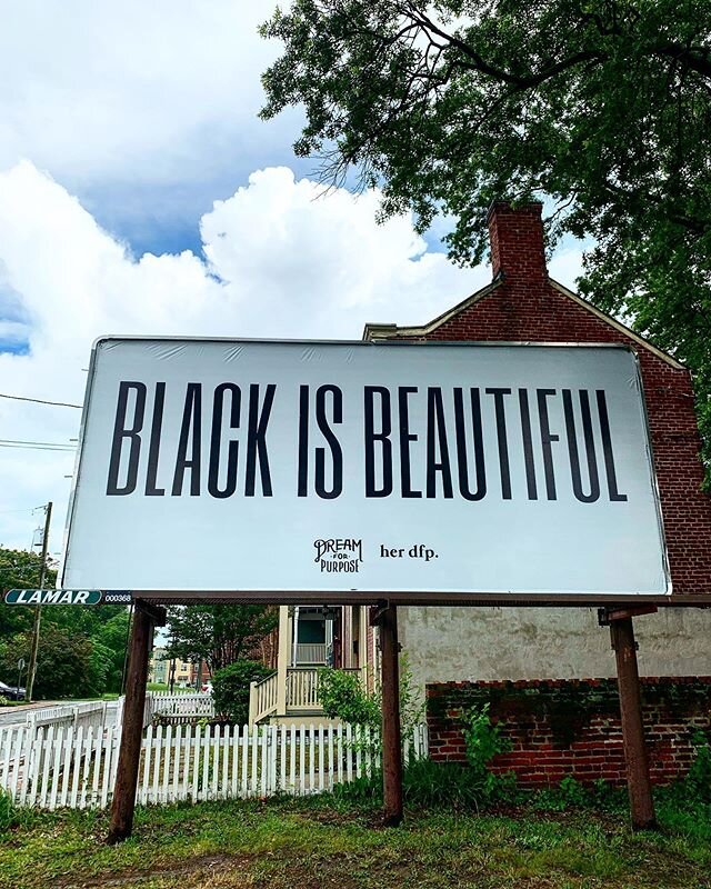 Happy Juneteenth, friends. PSA from @dreamforpurpose @herdfp in the heart of Jackson Ward #empower #educate #eradicate #blackart #publicart #juneteenth #blackisbeautiful