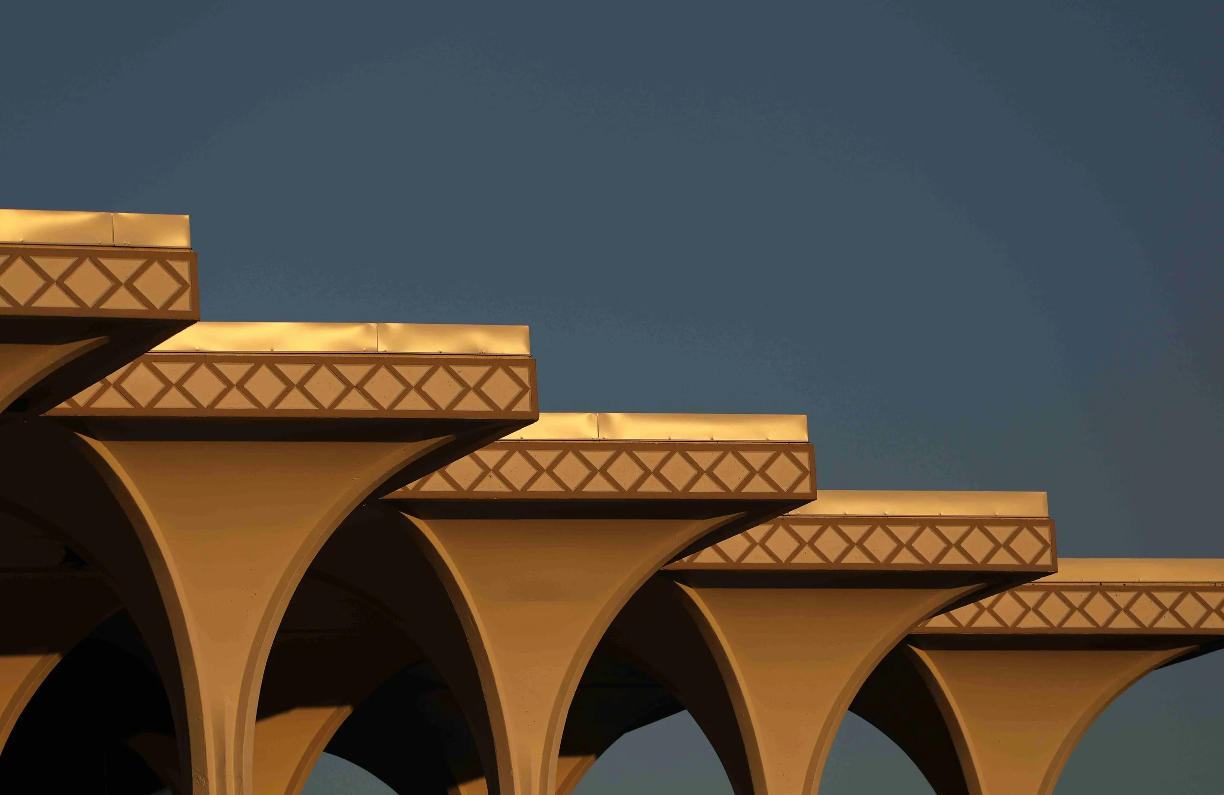 CAPITAL RIDGE