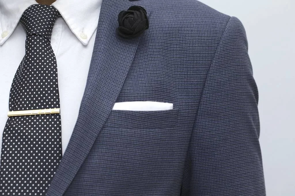 Suit.jpeg