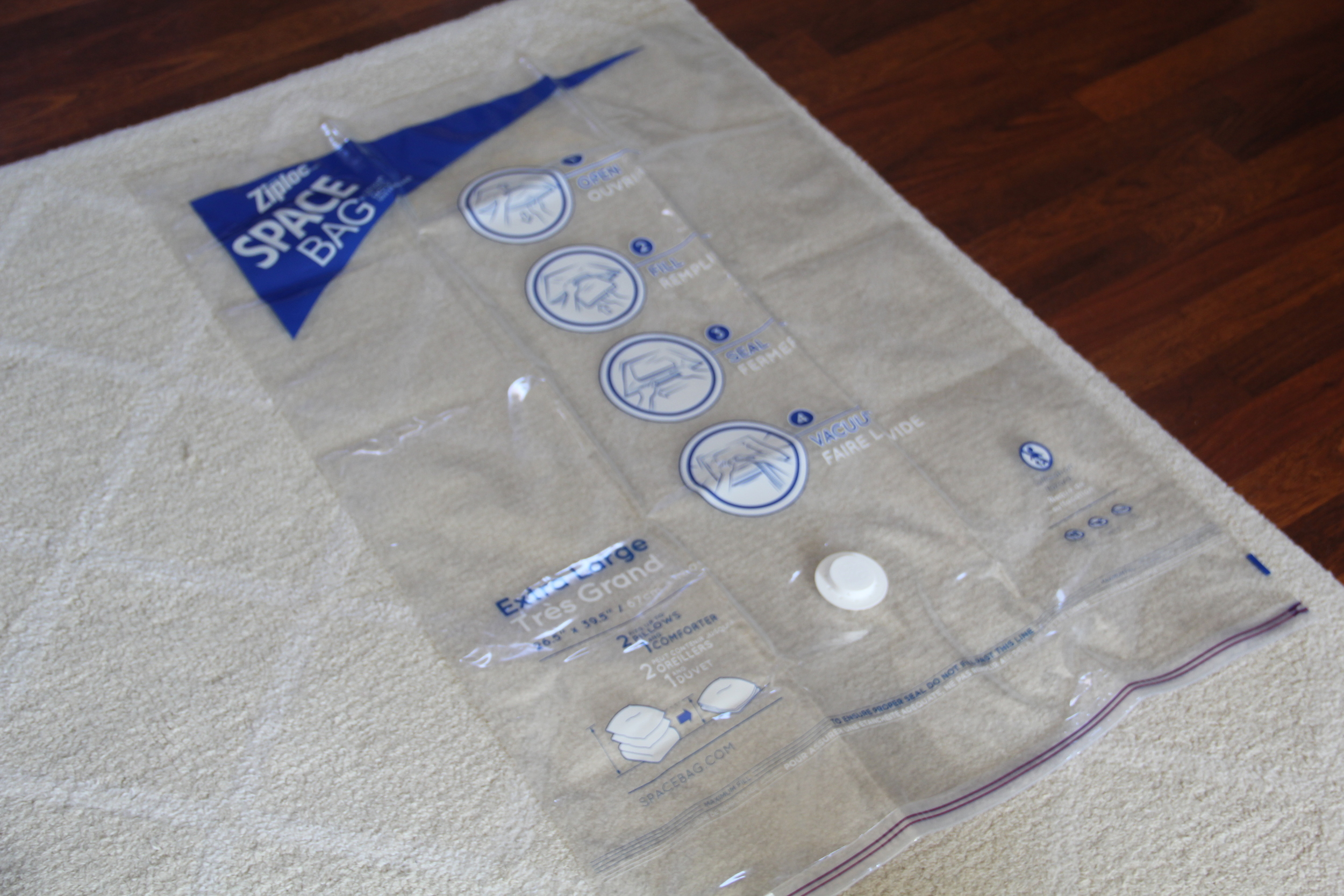 Ziploc Space Saver Bag.JPG