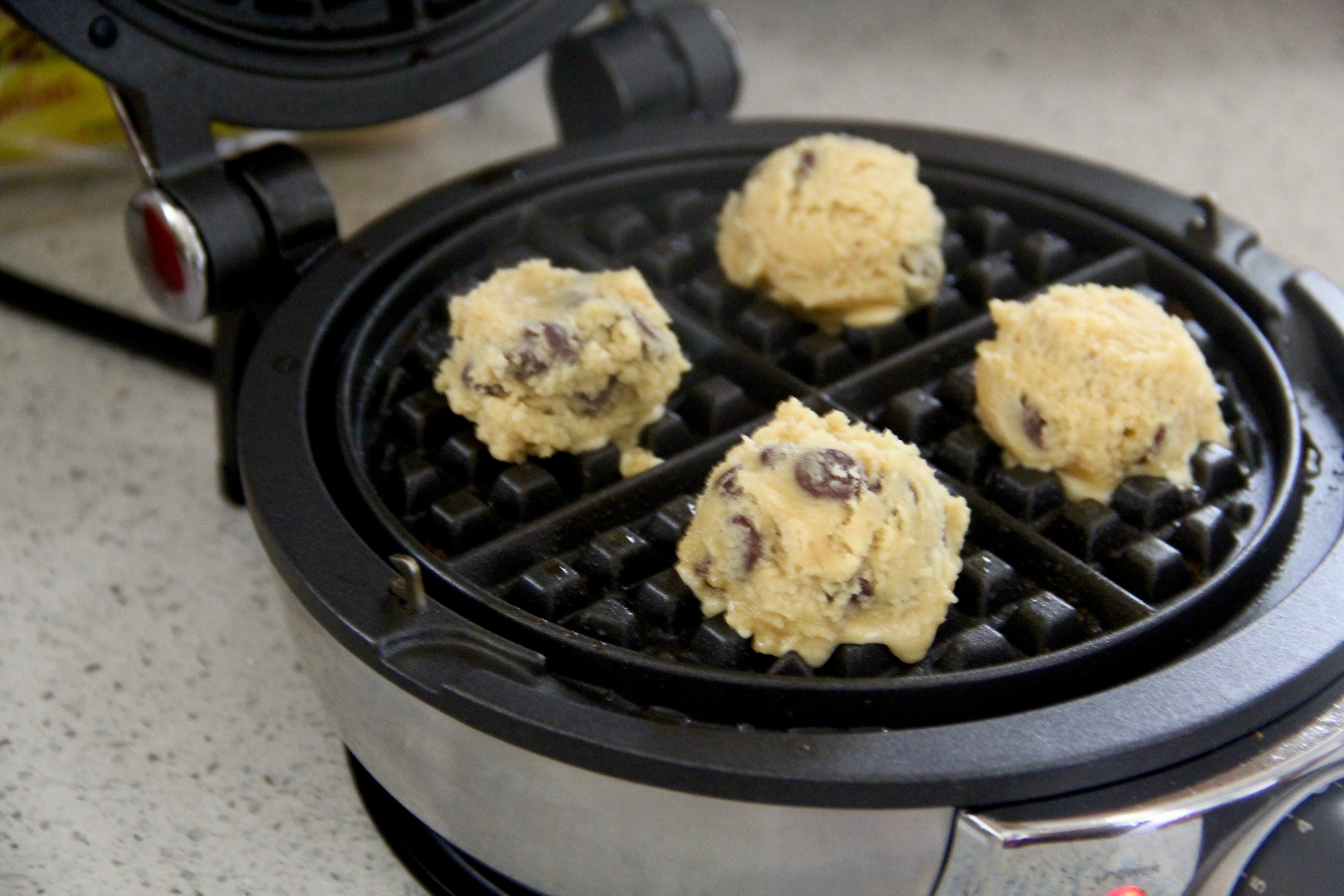 Waffle Icecream Sandwiches Step 1.jpg