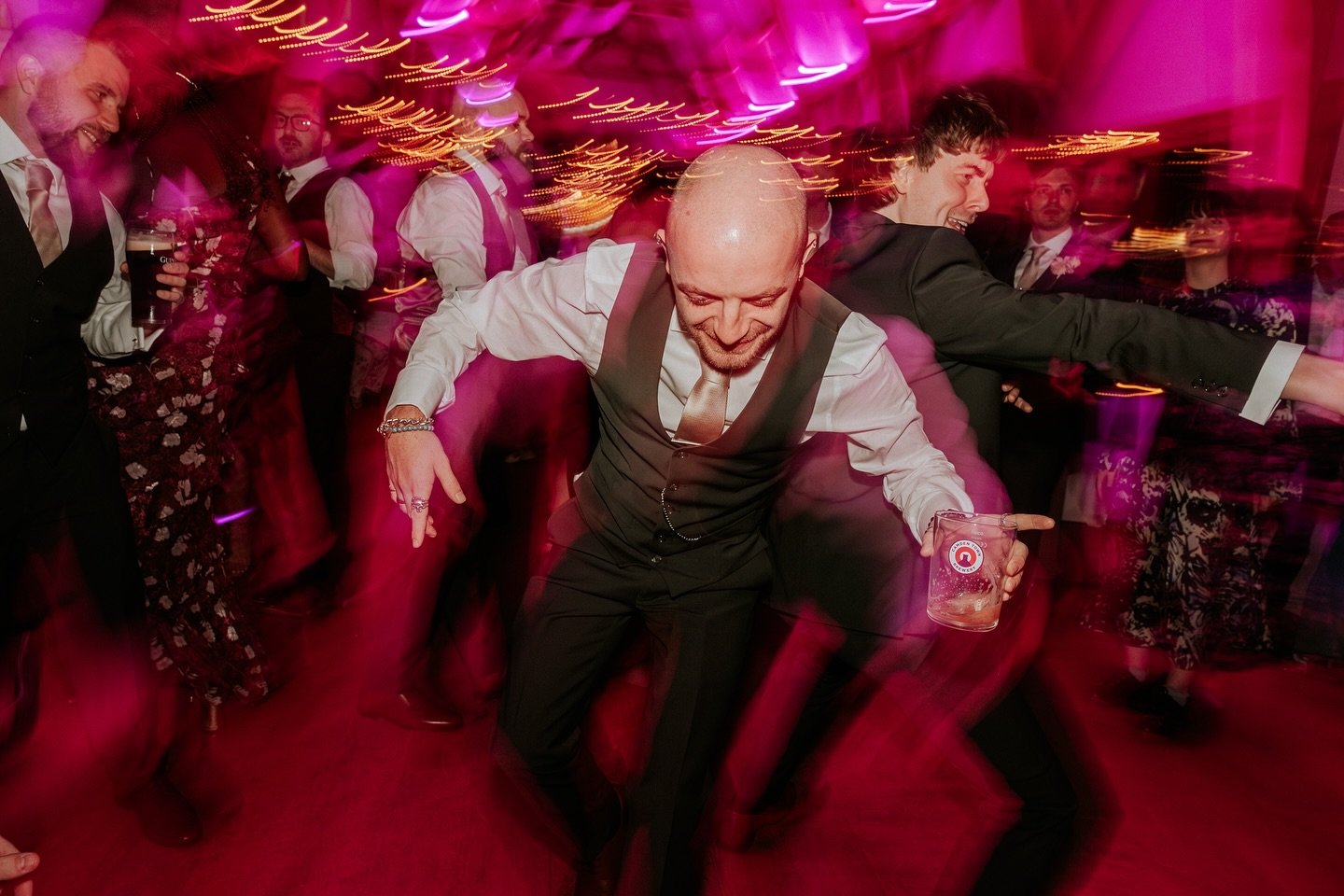 I&rsquo;ve seen some of the best dressed guests this year - here&rsquo;s some of my faves from the dance floor as we step into party season 🪩🍾

⚡️Dates available for 2026 &amp; 2027 - LET&rsquo;S CHAT⚡️
👉🏻 link in bio 🔗

#WeddingPhotographerUK #