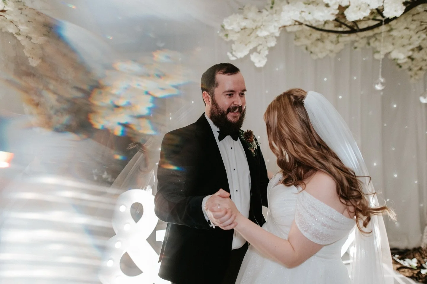 A festive throwback 🎄 It&rsquo;s been a whole year since L&amp;Ms beautiful winter celebration ✨

⚡️Dates available for 2026 &amp; 2027 - LET&rsquo;S CHAT⚡️ 👉🏻 link in bio 🔗

#WeddingPhotographerUK #NorthWestWeddingPhotographer #DocumentaryWeddin