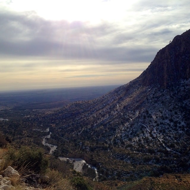 Morning view descending the Tejas trail