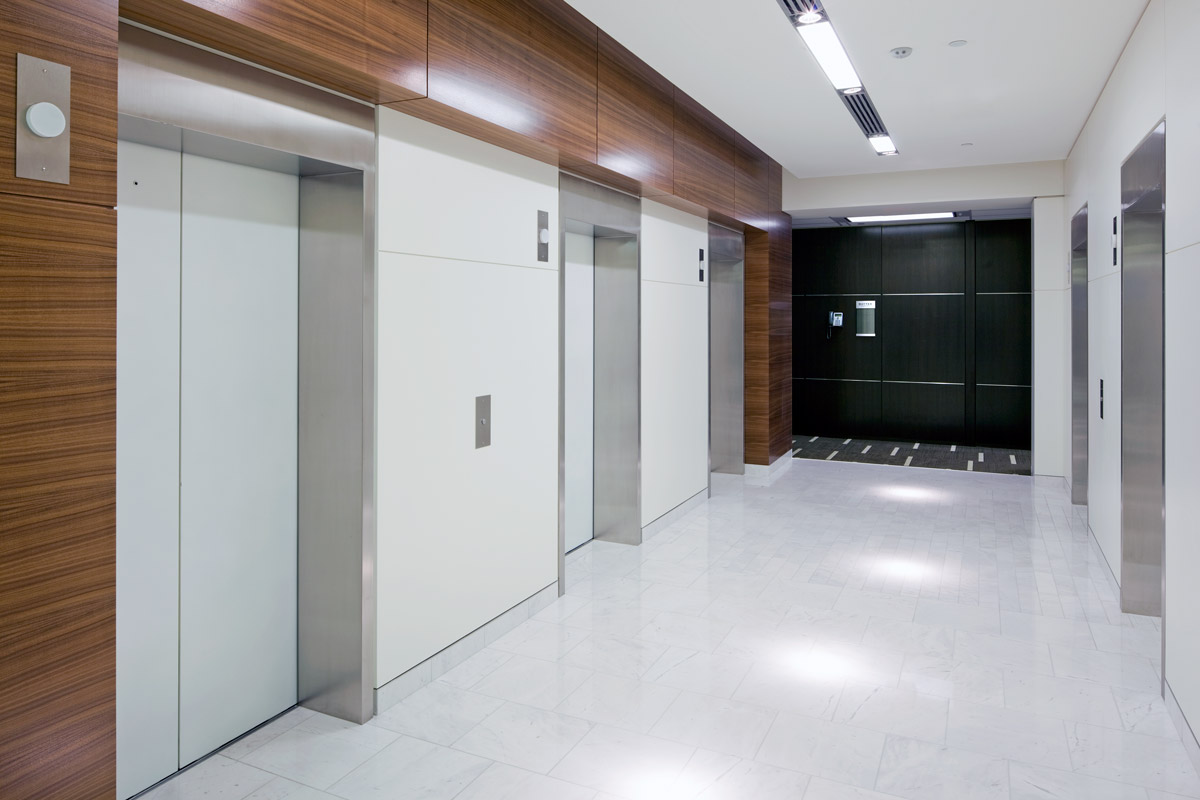 Baytex Energy Corp Centennial Place, Calgary 2009 A high-contrast tenant improvement that uses colour and variations in material finish to break-down long interior corridors and provide way-finding. Clerestory glass is used to make rooms feel larger.