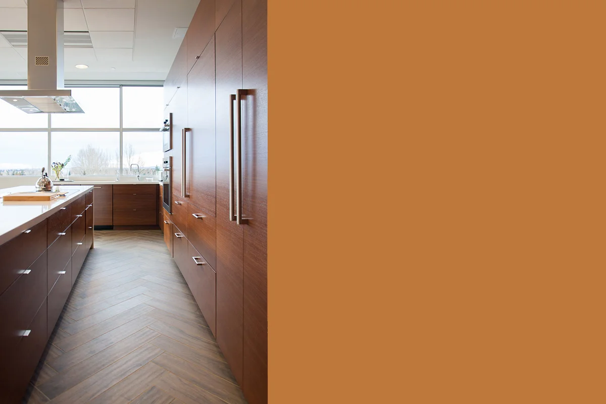 Opus Corp Britannia Crossing, Calgary 2015 Opus' office space features a dramatic combination of contemporary and classic design. This wellness-focused project features an chef's kitchen, staff lounge, fitness centre and shower facilities.