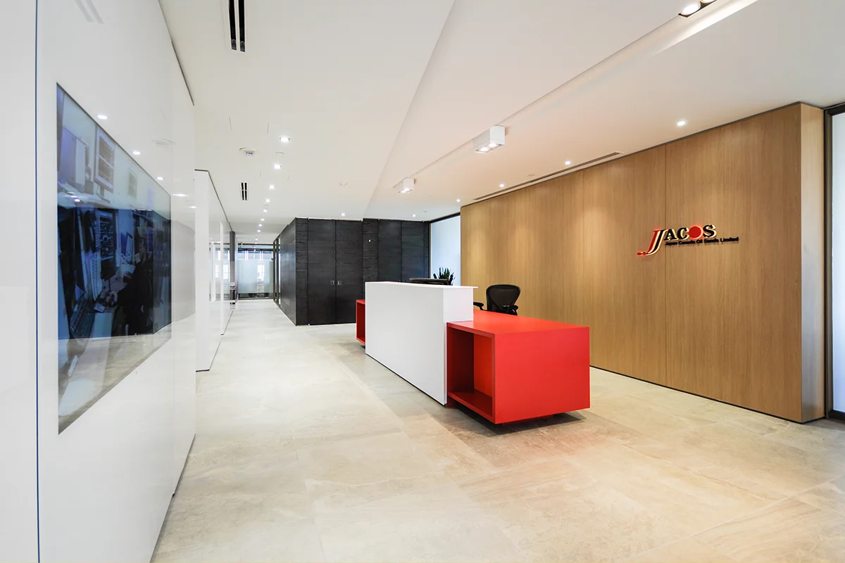 Japan Canada Oil Sands 639 5th Ave, Calgary A Shou Sugi Ban (black charred wood) feature, high-contrast finish palette, crisp detailing, and the expression of Wabi Sabi (appreciation for imperfection) create this contemporary space.