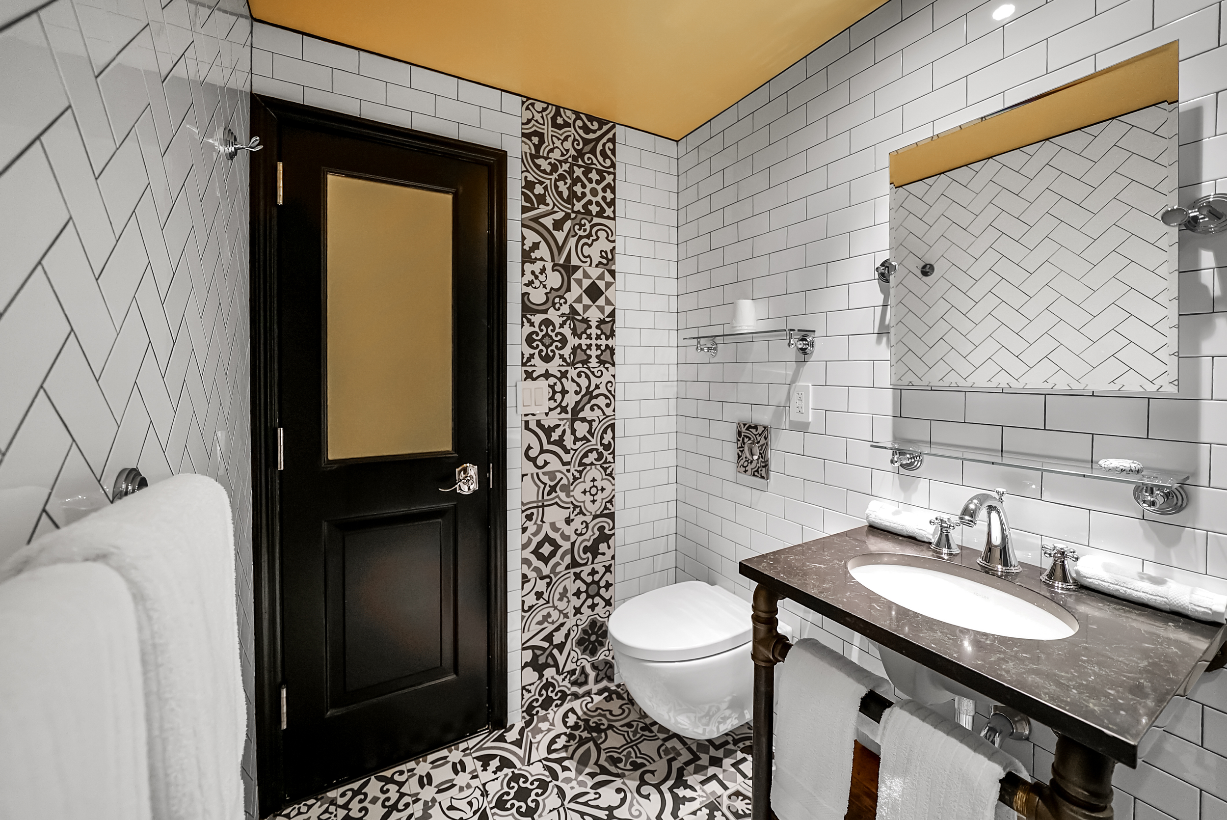 Premium Bathroom_Image 1_Mirror Reflection.png