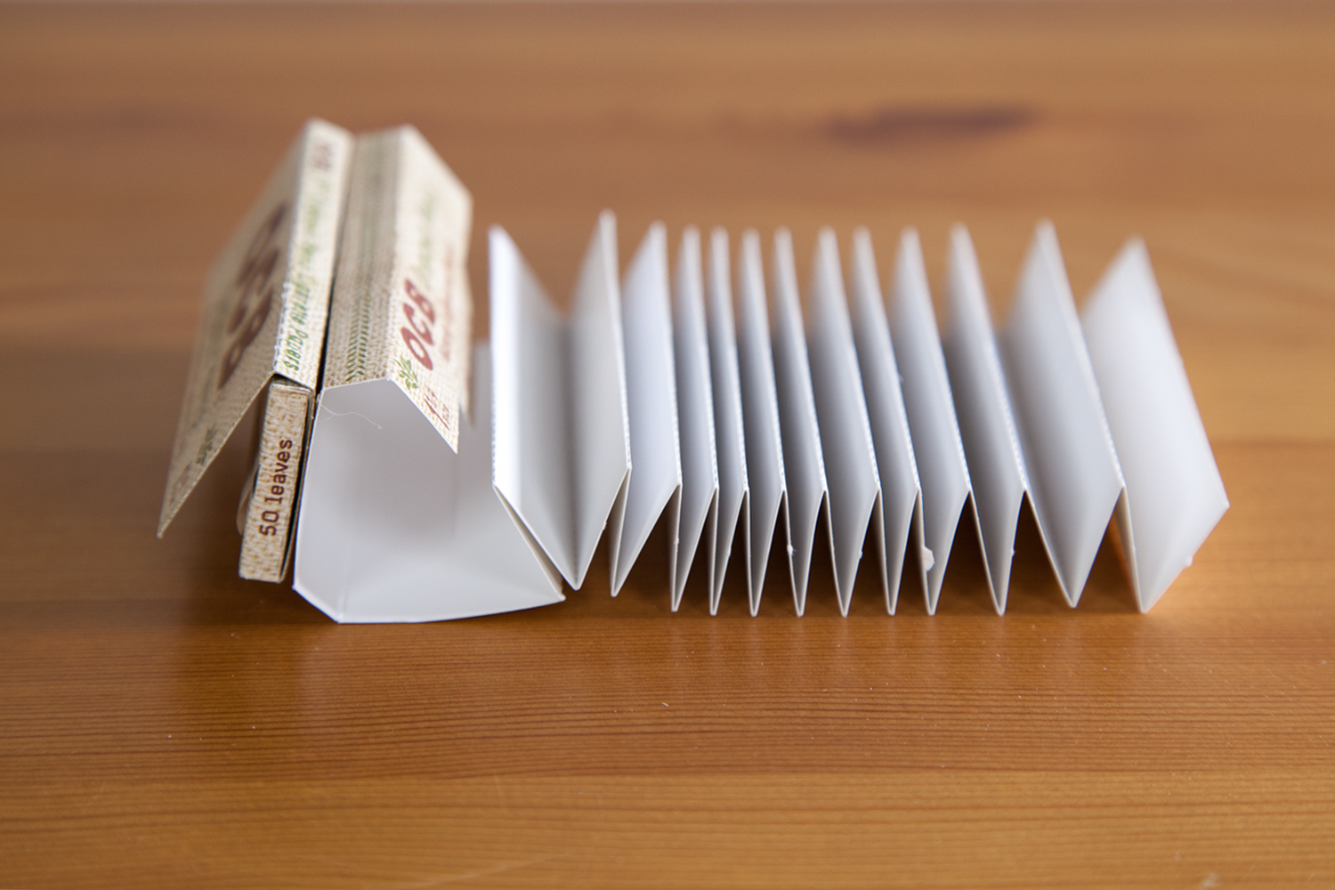 ocb-papers-114-organic-hemp-filters-out.jpg