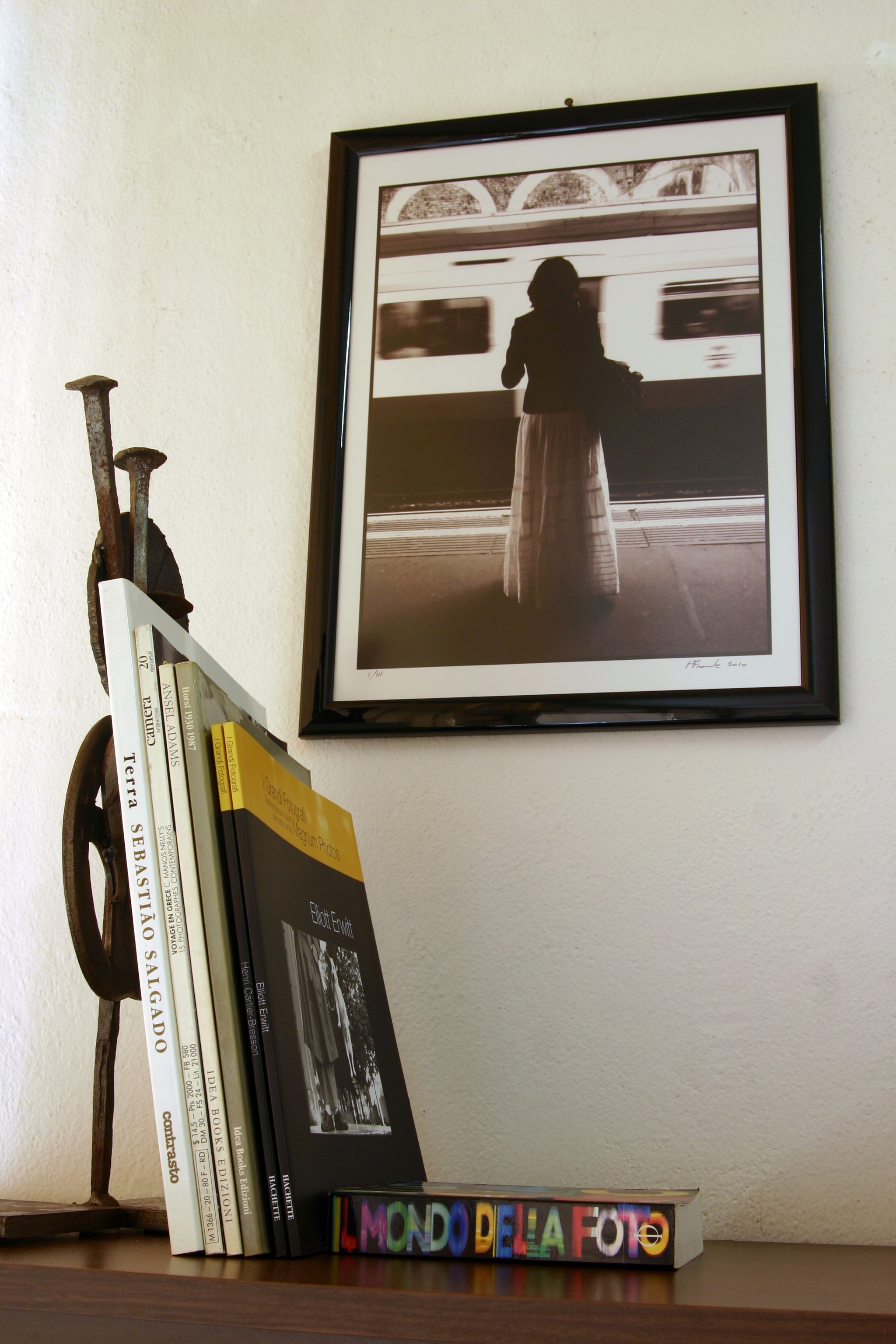 Photographer Marcello Framba 's small but sweet photobook library.
