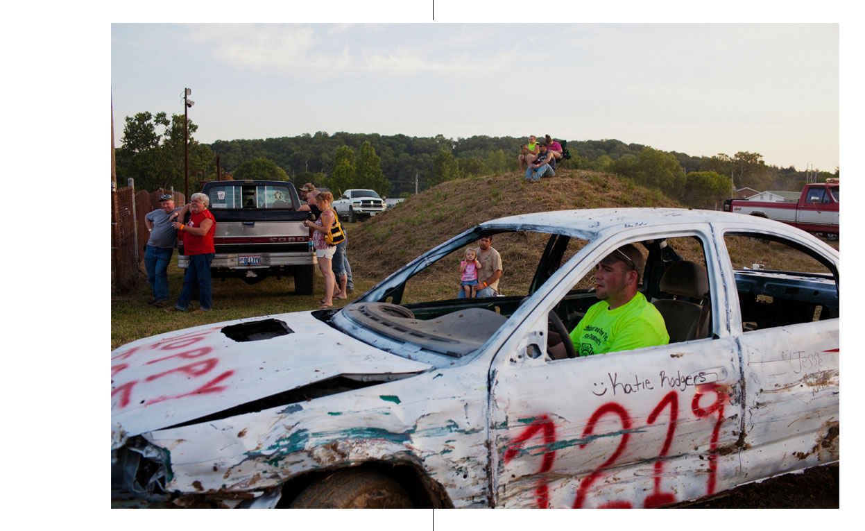 From Carry Me Ohio by Matt Eich