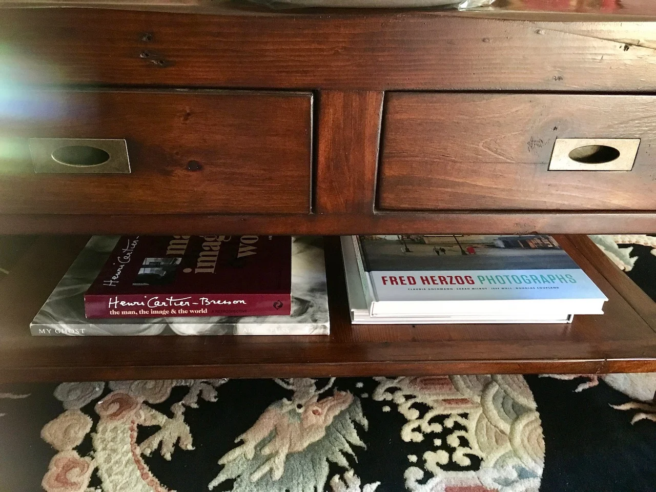 Phyllis Schwartz 's under-the-table library.