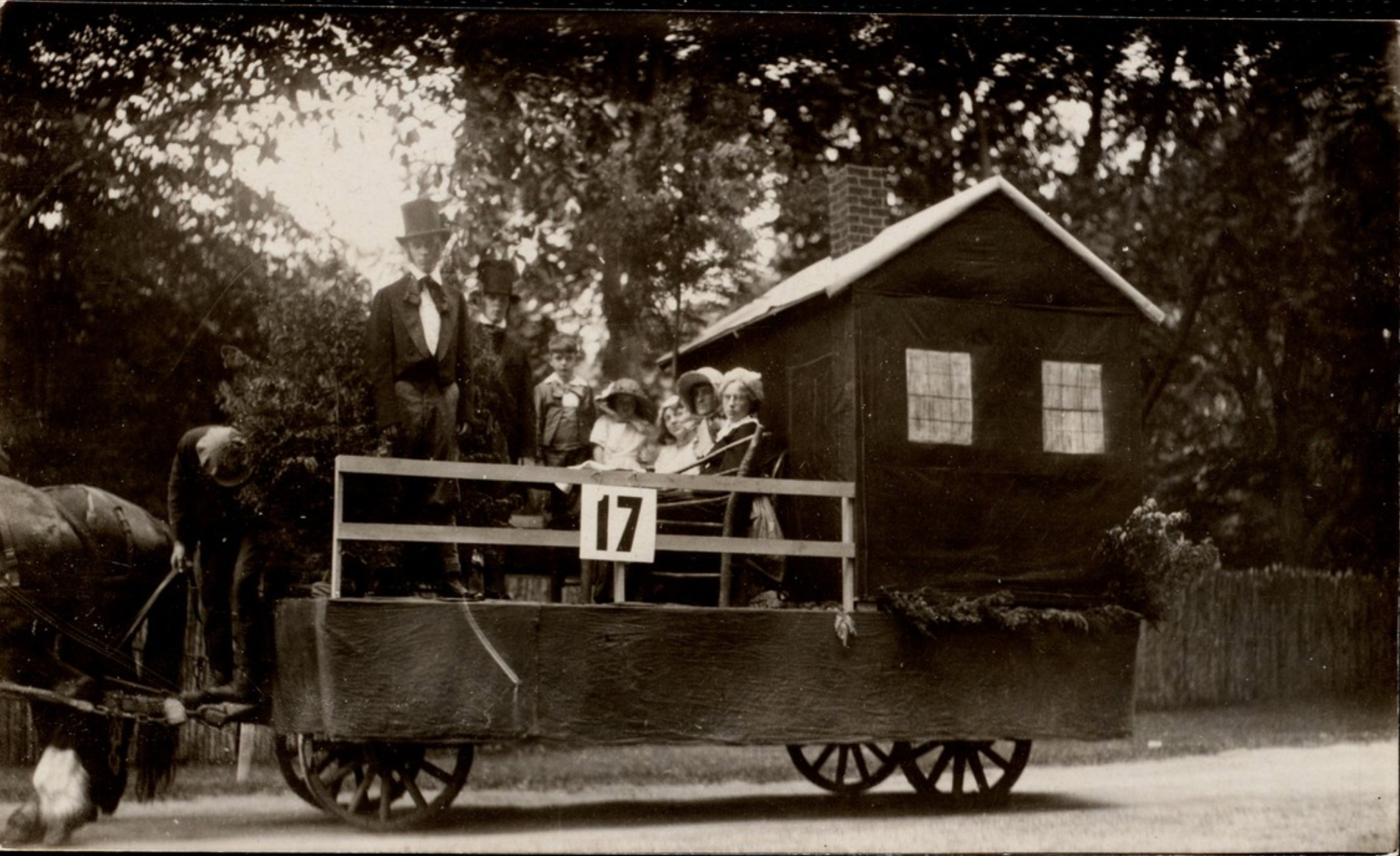 4th of July Parade: Hawthorne's Little Red House Float, 1922.