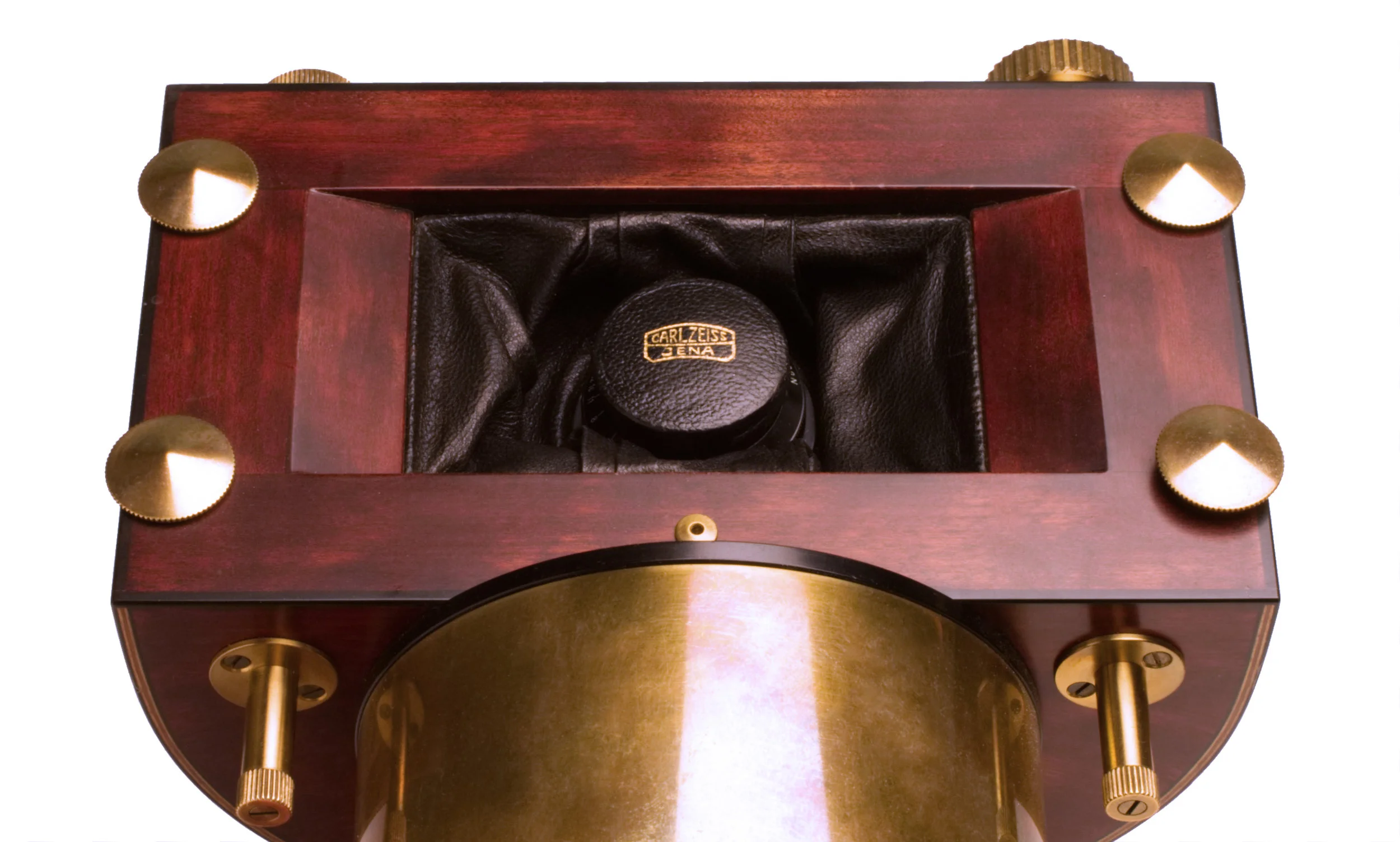 Some Assembly Required: Kurt Mottweiler’s 'Jules Verne' Swing Lens Camera