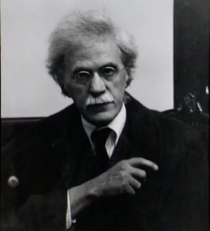 In Motion: Alfred Stieglitz: The Eloquent Eye