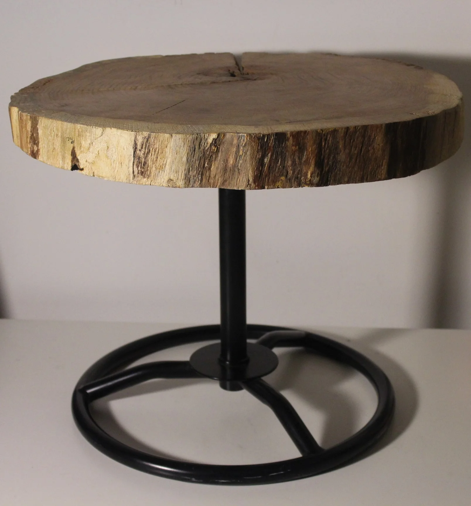 Round table.JPG