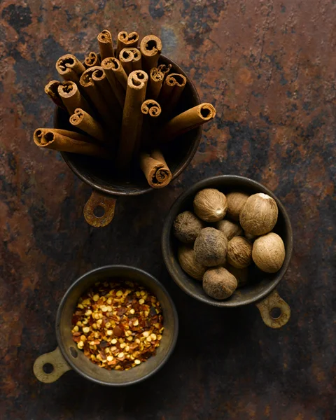 cinnamon_nutmeg.jpg