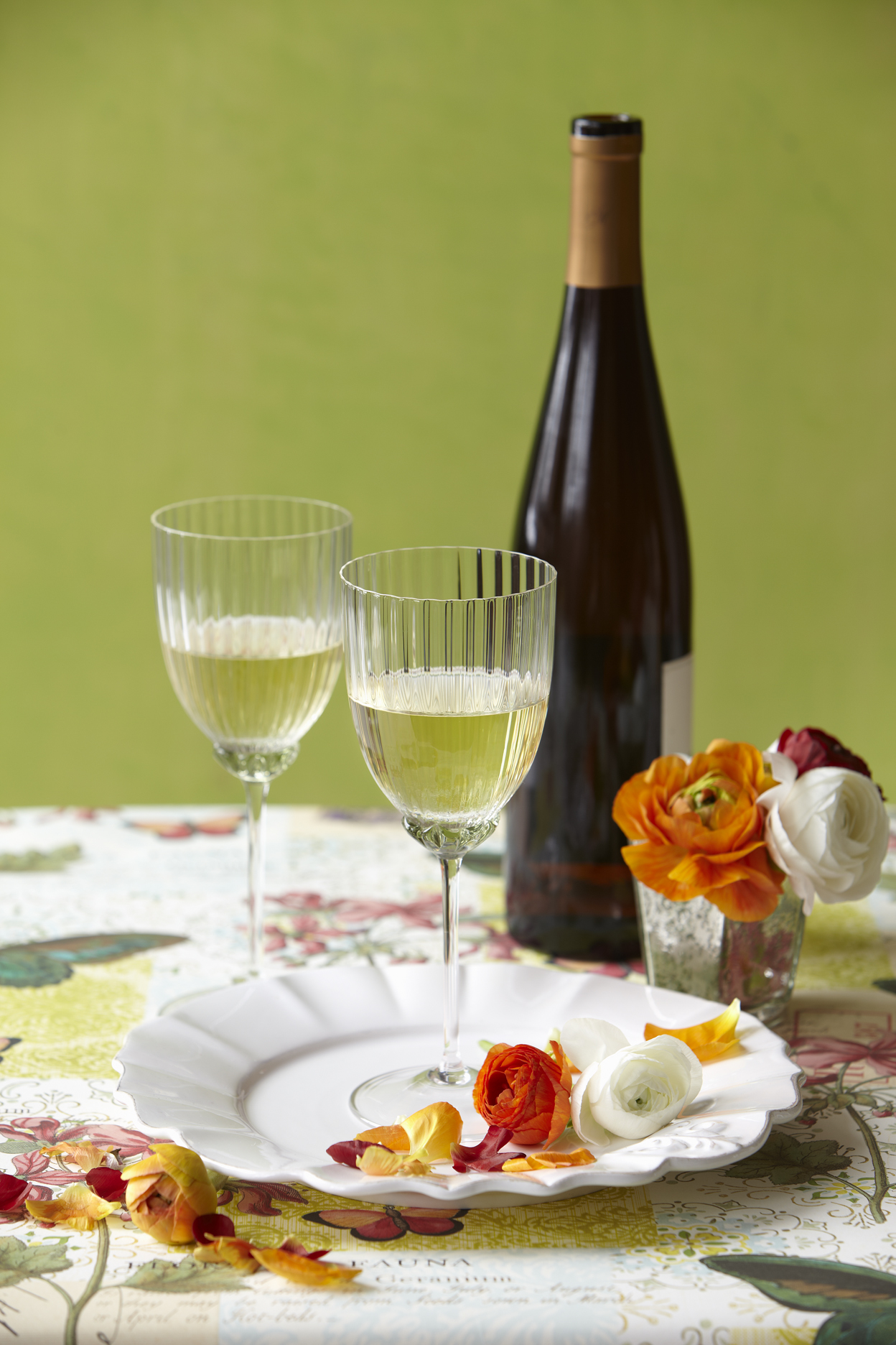 Wine&FlowersPlate.jpg