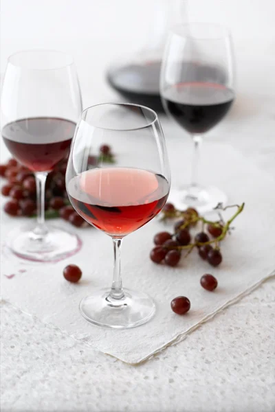 wine_party.jpg