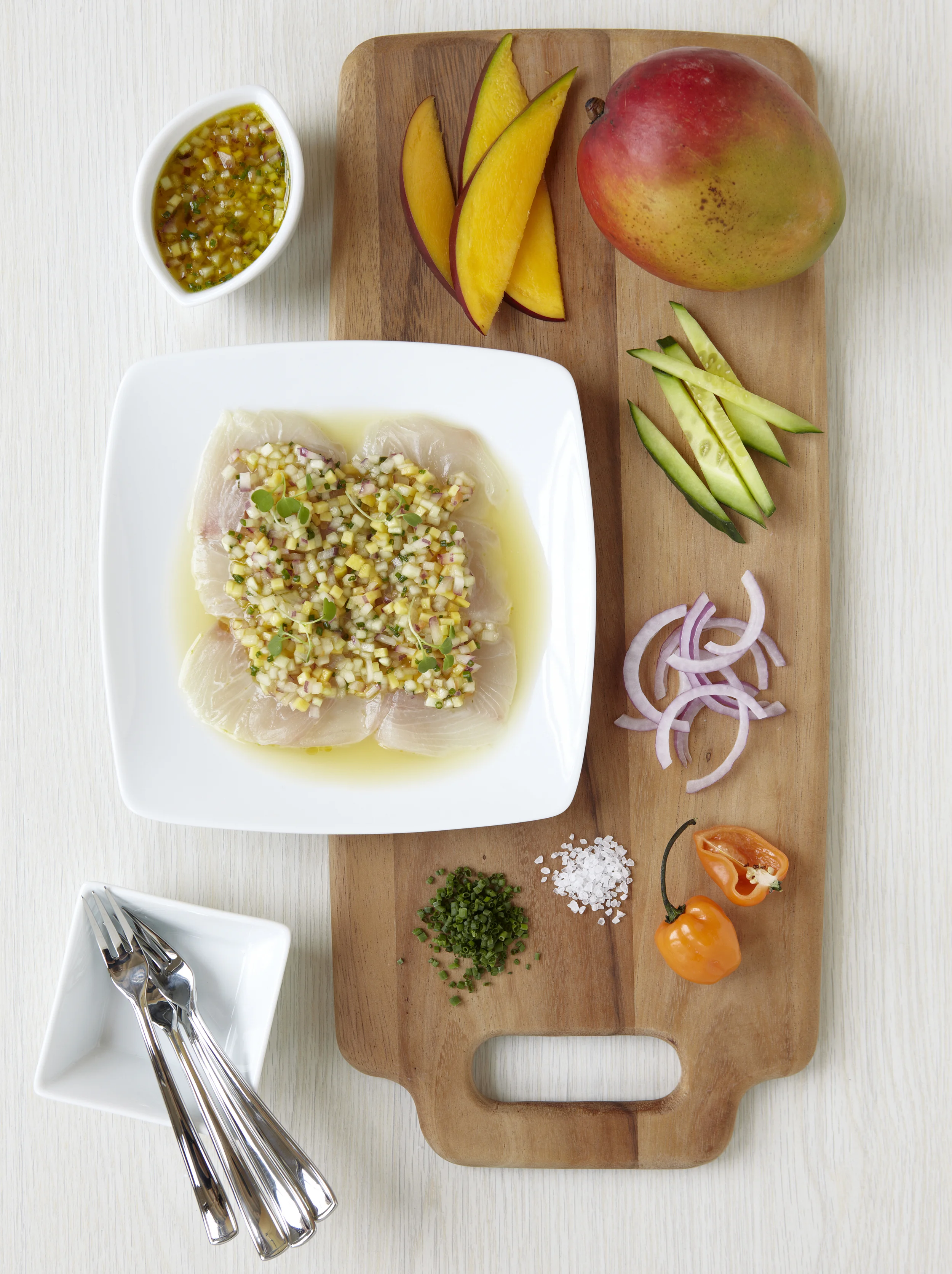 Hiramasa_Tiradito_MangoCucumberVinaigrette.jpg