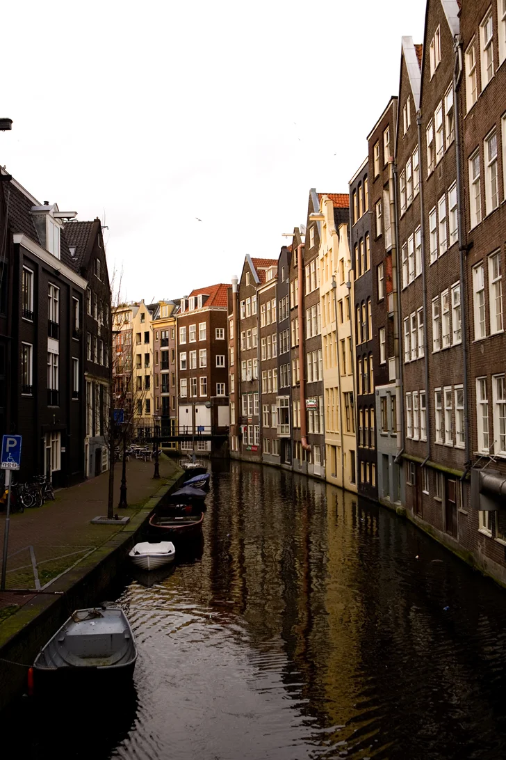 amsterdam_houses.JPG