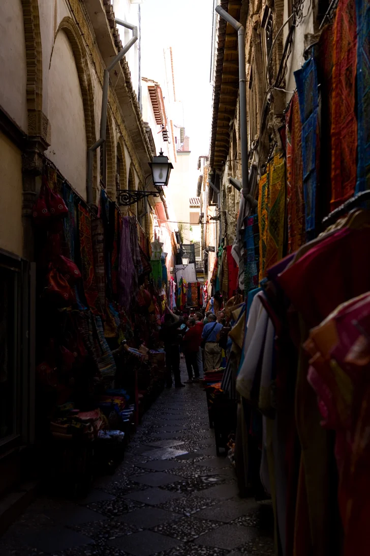 granada_merchants.JPG