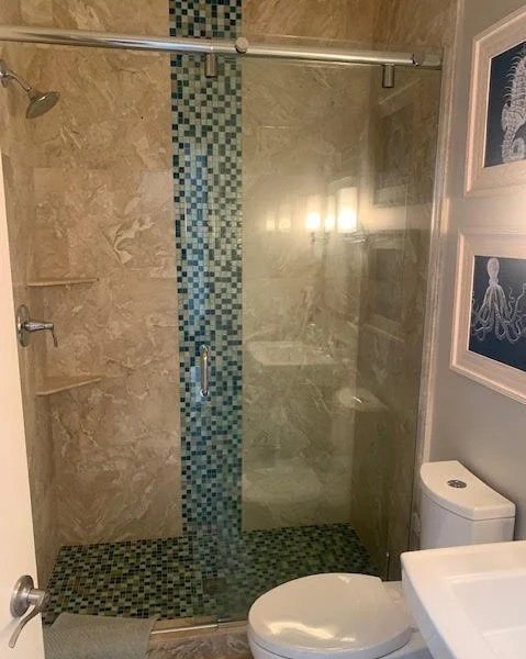 BEFORE GUEST BATH RENOVATION