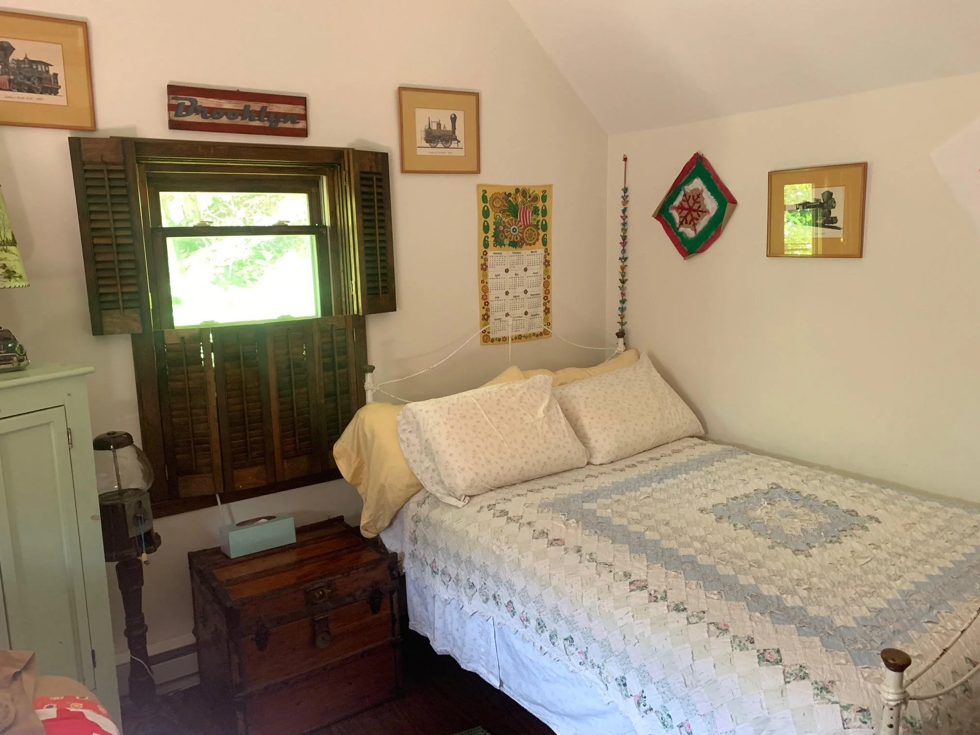 BOY'S ROOM BEFORE RENOVATION