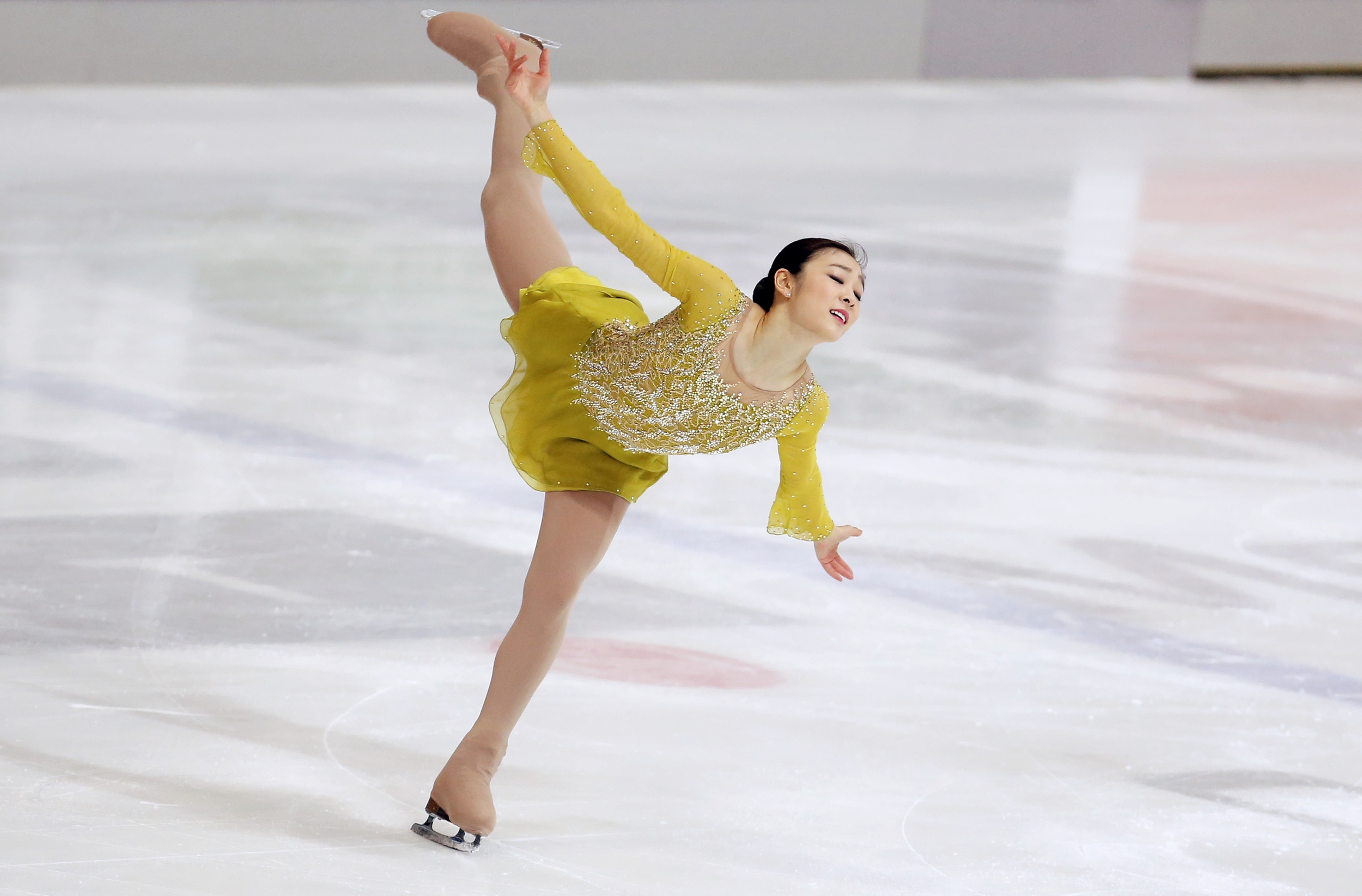 Yuna Kim 2014 Sochi Olympics. Courtesy of zsazsabellagio.blogspot.com.