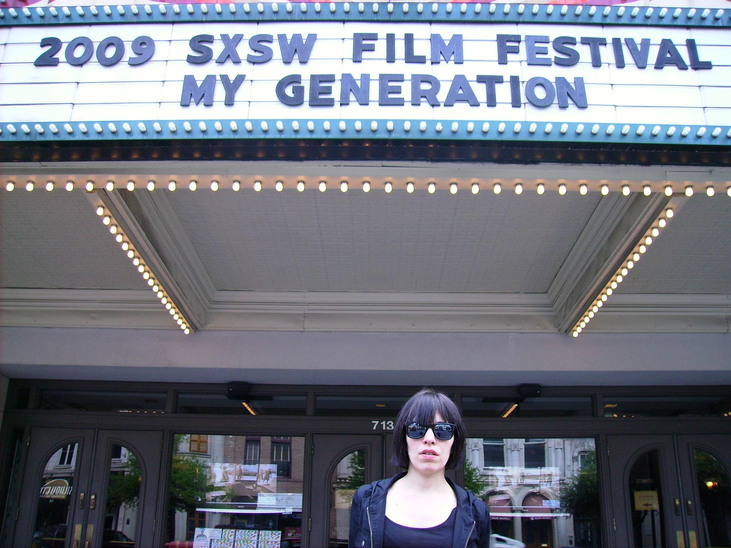 Capsula band live performance official photos psychedelic rock trio coni duchess