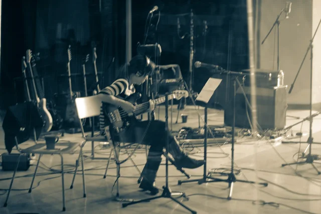 Capsula band live performance official photos psychedelic rock trio coni bass