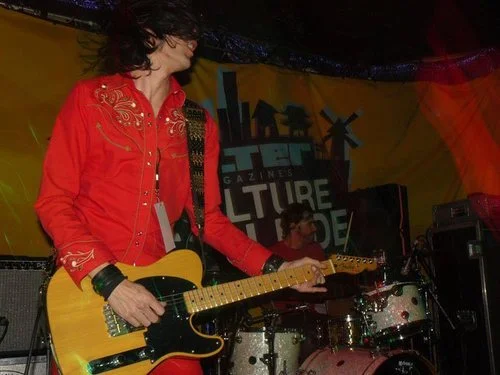 Capsula band live performance official photos psychedelic rock trio