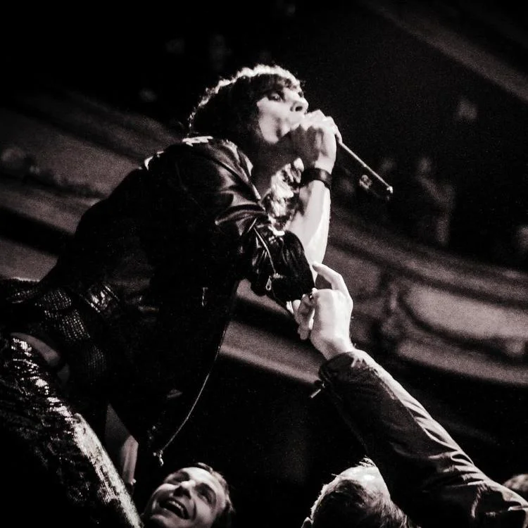 Capsula band live performance official photos psychedelic rock trio