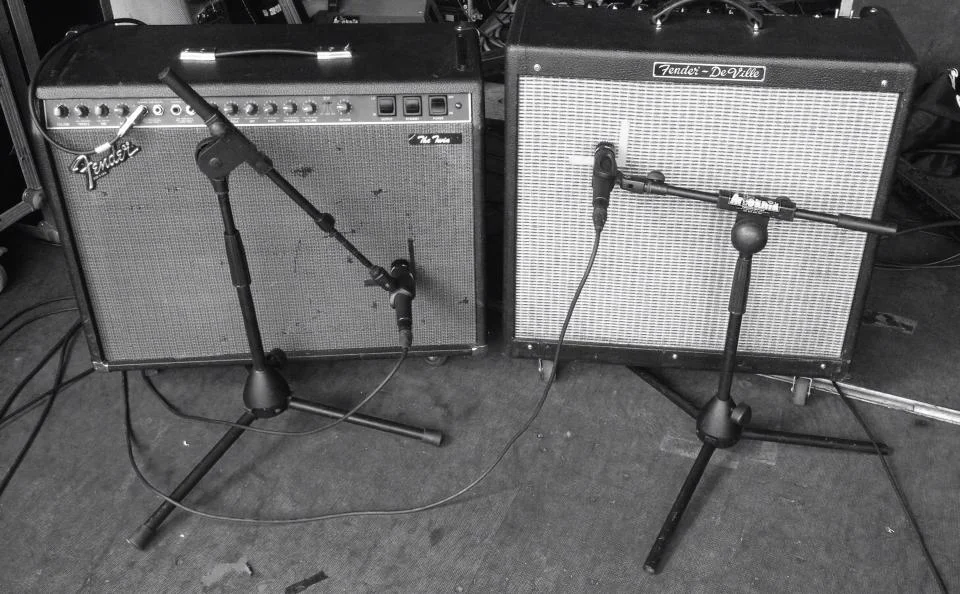 Capsula band live performance official photos psychedelic rock trio