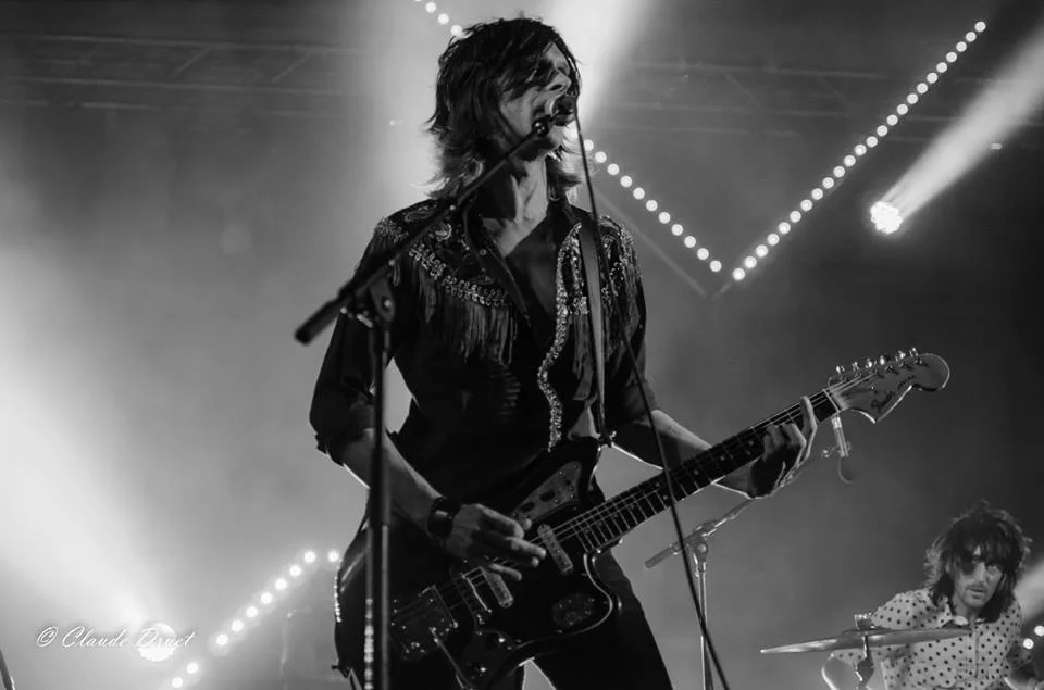 Capsula band live performance official photos psychedelic rock trio martin