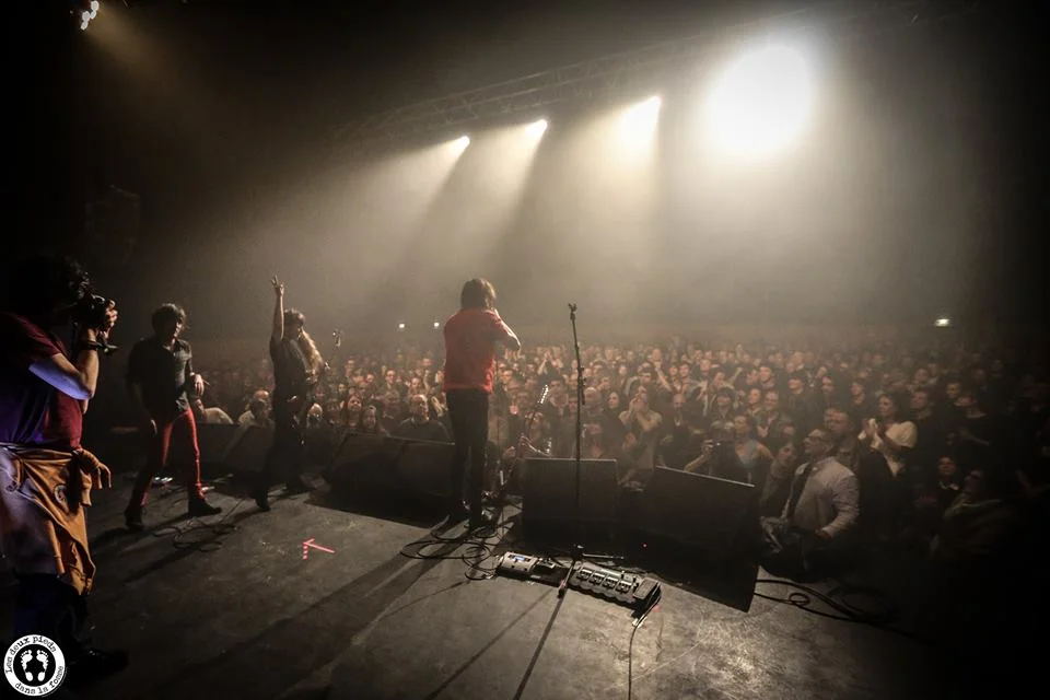 Capsula band live performance official photos psychedelic rock trio
