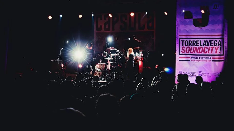 Capsula band live performance official photos psychedelic rock trio