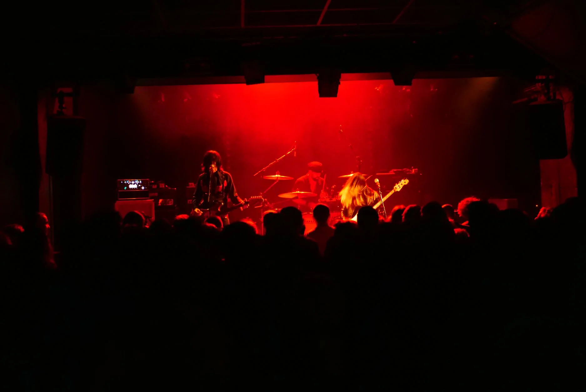 Capsula band live performance official photos psychedelic rock trio